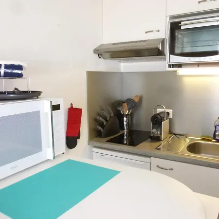 Apartment 2 Pieces, Balcon Vue Mer, Parking Prive, Des Demoiselles - Fr-1-224c-27 *