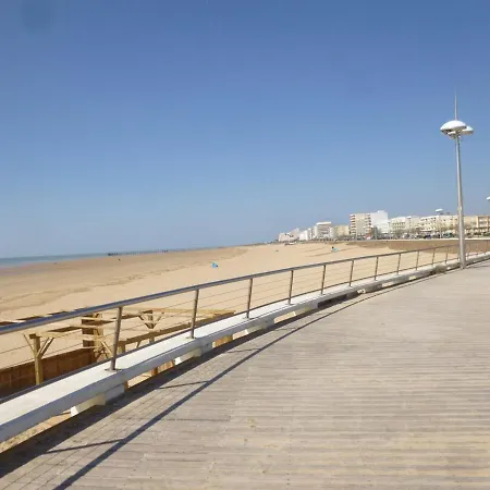 Apartment 2 Pieces, Balcon Vue Mer, Parking Prive, Des Demoiselles - Fr-1-224c-27