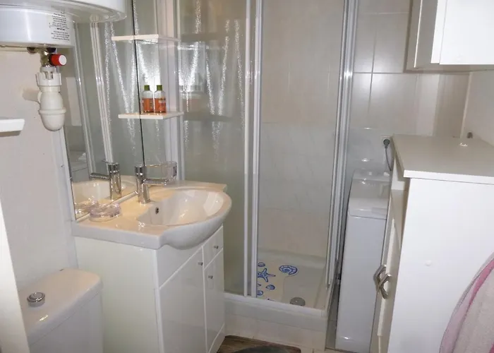 아파트 2 Pieces, Balcon Vue Mer, Parking Prive, Des Demoiselles - Fr-1-224c-27 *